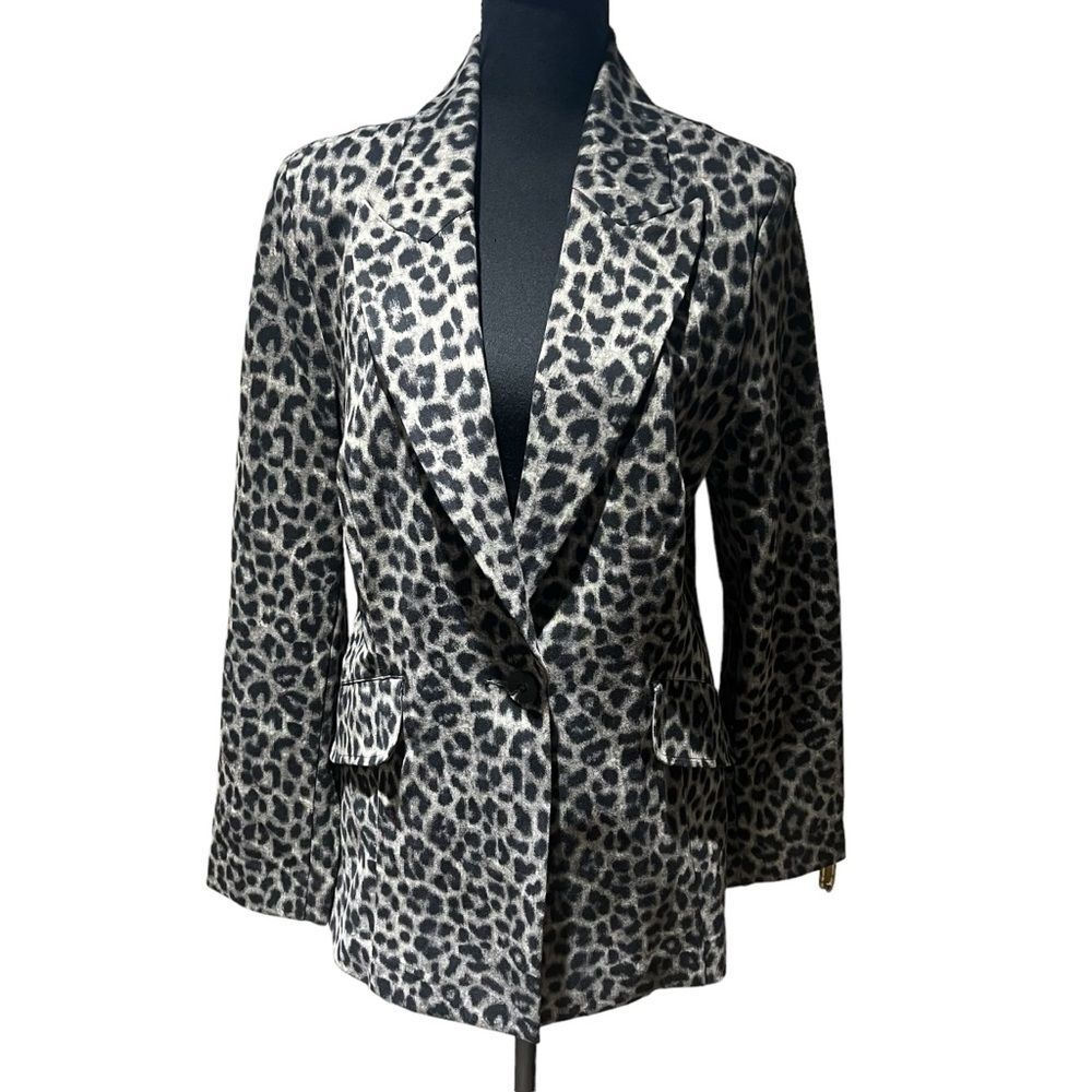 Cabi Jungle Jacket Leopard Print Lined Jacket Style 3373 Size 4